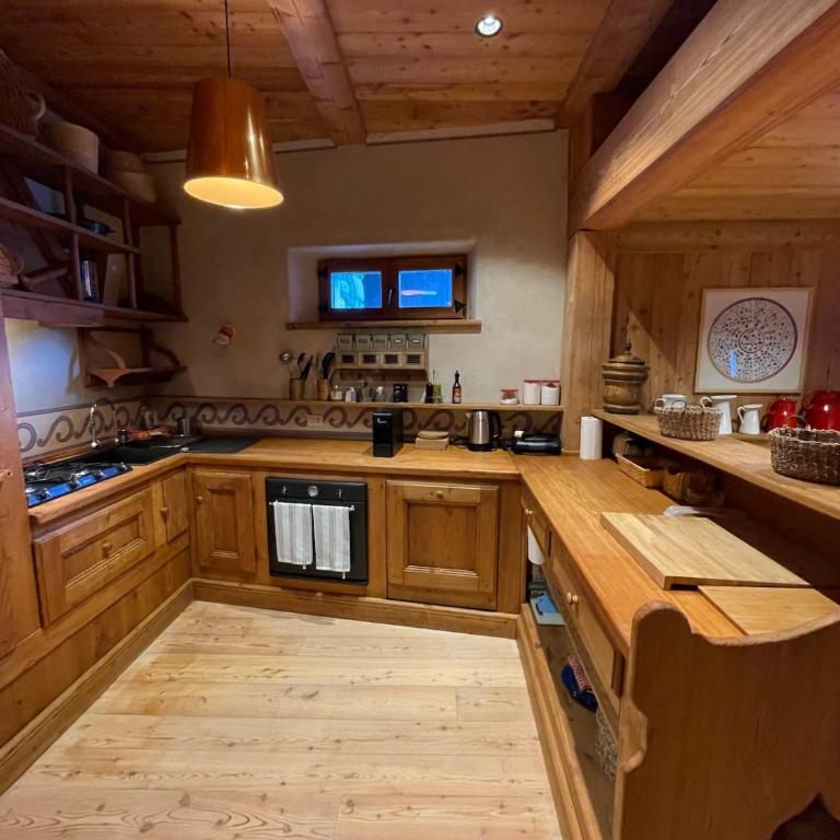The chalet in the village between Champoluc and Antagnod - Casa con 3 Camere da Letto - 28
