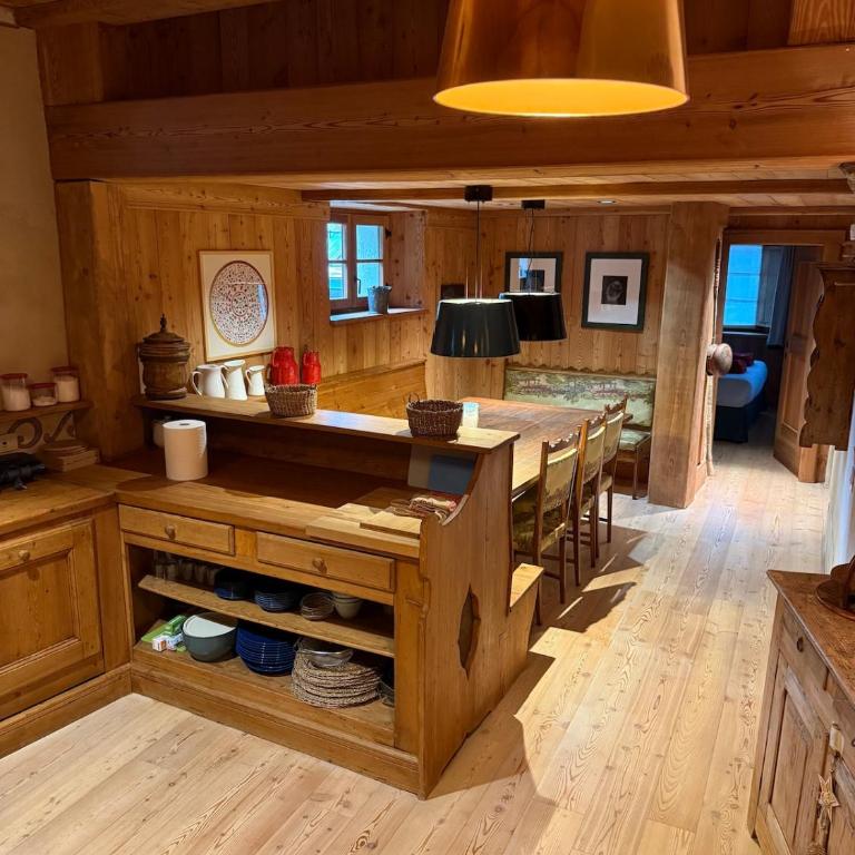 The chalet in the village between Champoluc and Antagnod - Casa con 3 Camere da Letto - 40
