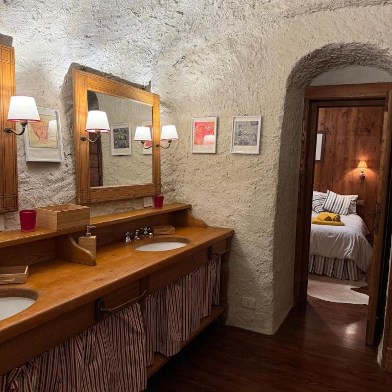 The chalet in the village between Champoluc and Antagnod - Casa con 3 Camere da Letto - 45