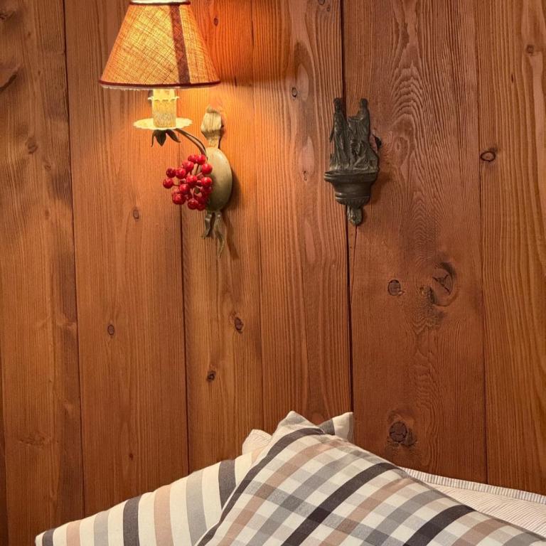 The chalet in the village between Champoluc and Antagnod - Casa con 3 Camere da Letto - 53