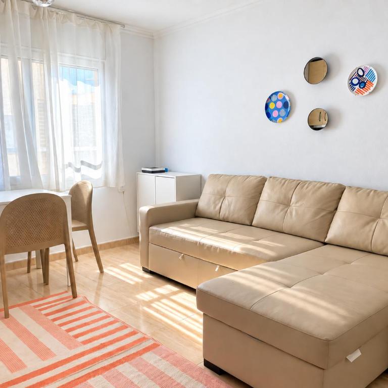 Sènia Central Apartment, Lloret de Mar - 4 Min Walk to the Beach - Appartement 1 Chambre - 1