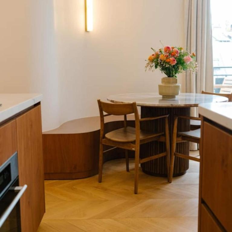 Louvre Palace Apartments - Appartement - 17