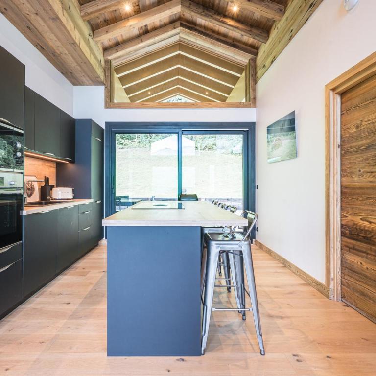 Chalet de prestige, vue montagne - 10 pers. - Chalet 3 Chambres - 11