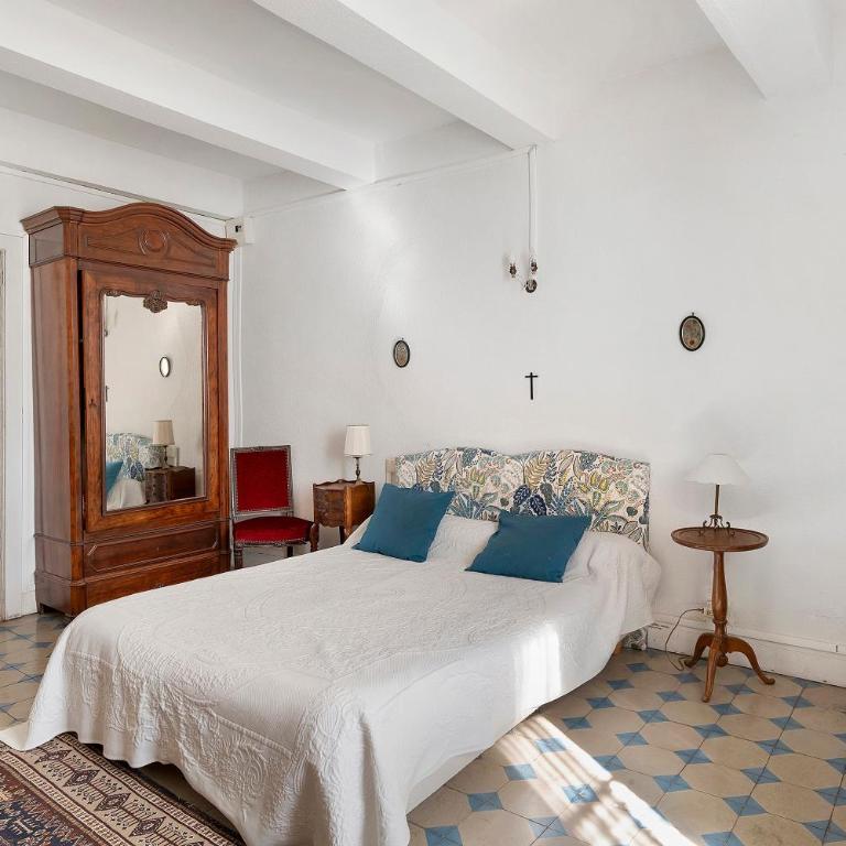 Le Chapitre - Chambre Triple - Vue sur Jardin - 8