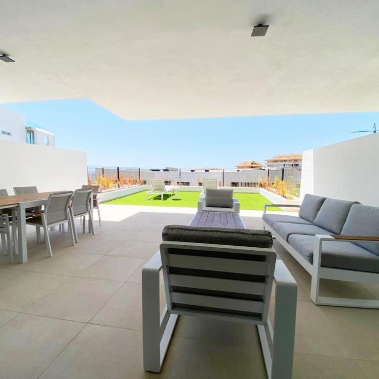Luxury 2 bed Apartment in El Higueron - Apartamento - 14