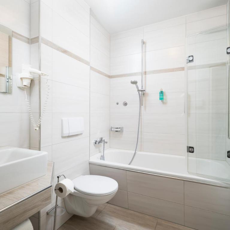 Hotel Bayern Vital - Suite mit 2 Schlafzimmern - 1