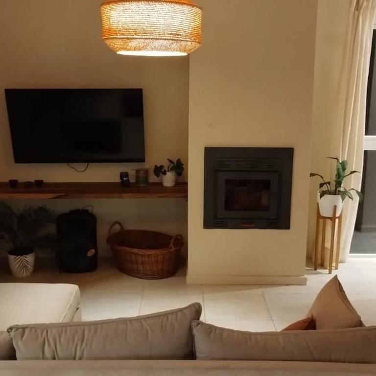 Refugio de Campo con Gran Parque y Quincho A 15 min de Pinamar - Casa de 2 dormitorios - 2