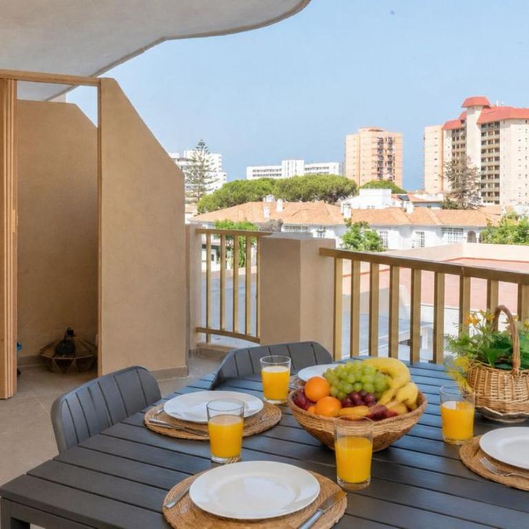 Fuengirola Gem - Sea Views - Walk to Everything - Apartamento de 2 dormitorios con balcón y vistas al mar - 27