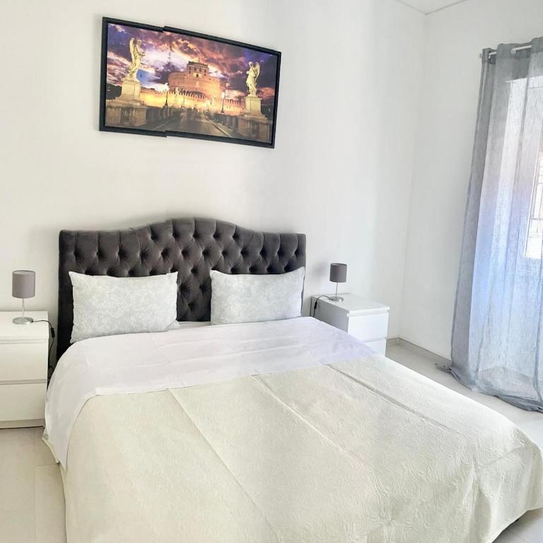Cozy Vatican 19 - One-Bedroom Apartment - 2