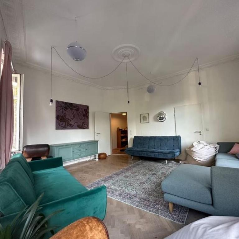 Beautiful apartment 3 bedrooms - Three-Bedroom Apartment - 1