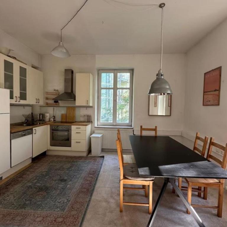 Beautiful apartment 3 bedrooms - Three-Bedroom Apartment - 2