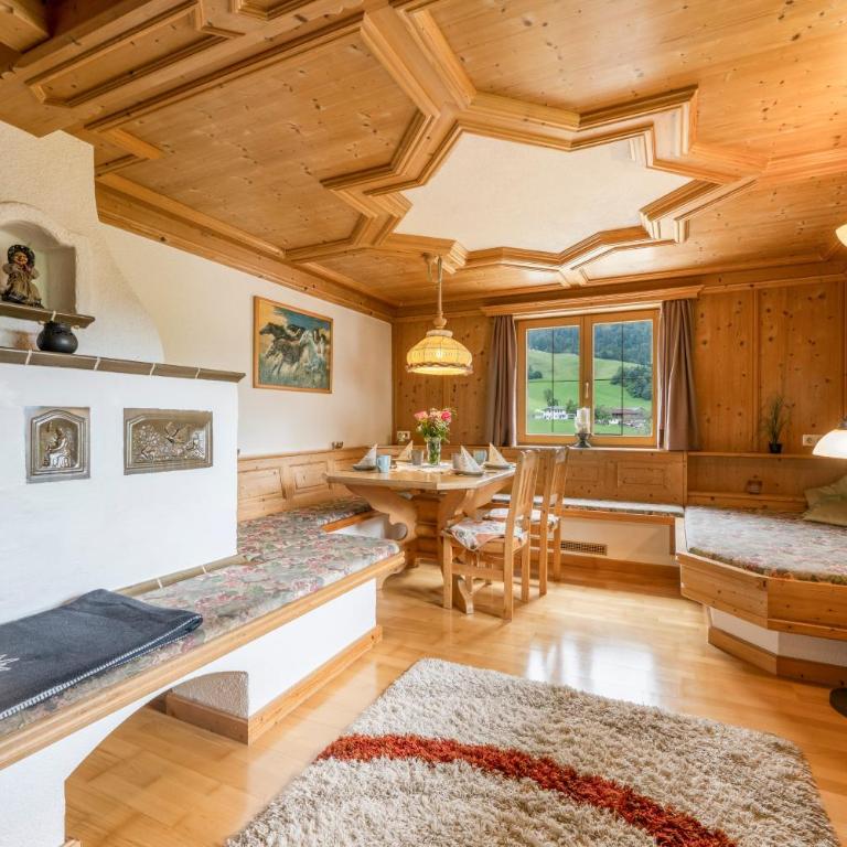 Haus Jenewein - Premium Apartment mit 3 Schlafzimmern und Balkon - 1