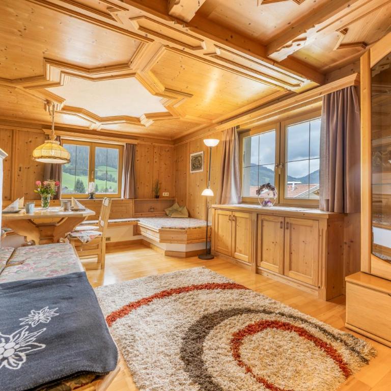 Haus Jenewein - Premium Apartment mit 3 Schlafzimmern und Balkon - 2