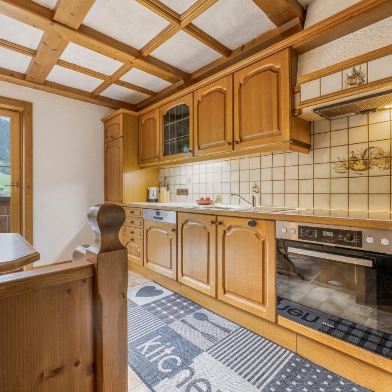 Haus Jenewein - Premium Apartment mit 3 Schlafzimmern und Balkon - 8