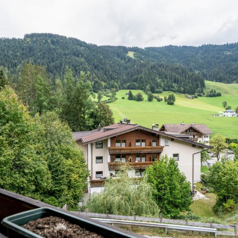 Haus Jenewein - Premium Apartment mit 3 Schlafzimmern und Balkon - 14