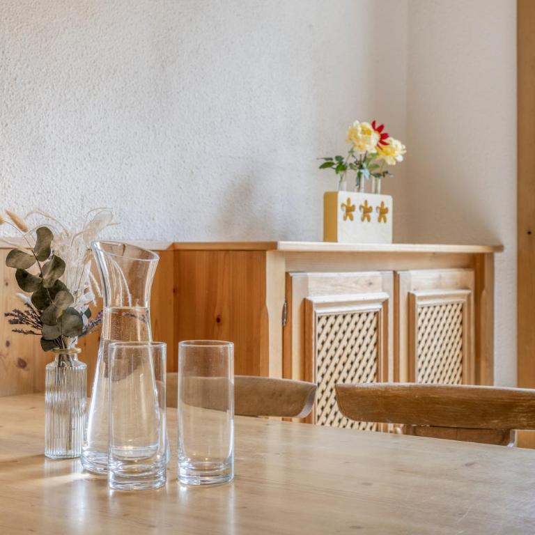 Haus Jenewein - Premium Apartment mit 3 Schlafzimmern und Balkon - 10