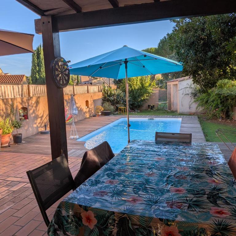 Villa climatisée au calme, 3 chambres, 2 SDB - Villa - Vue sur Jardin - 10