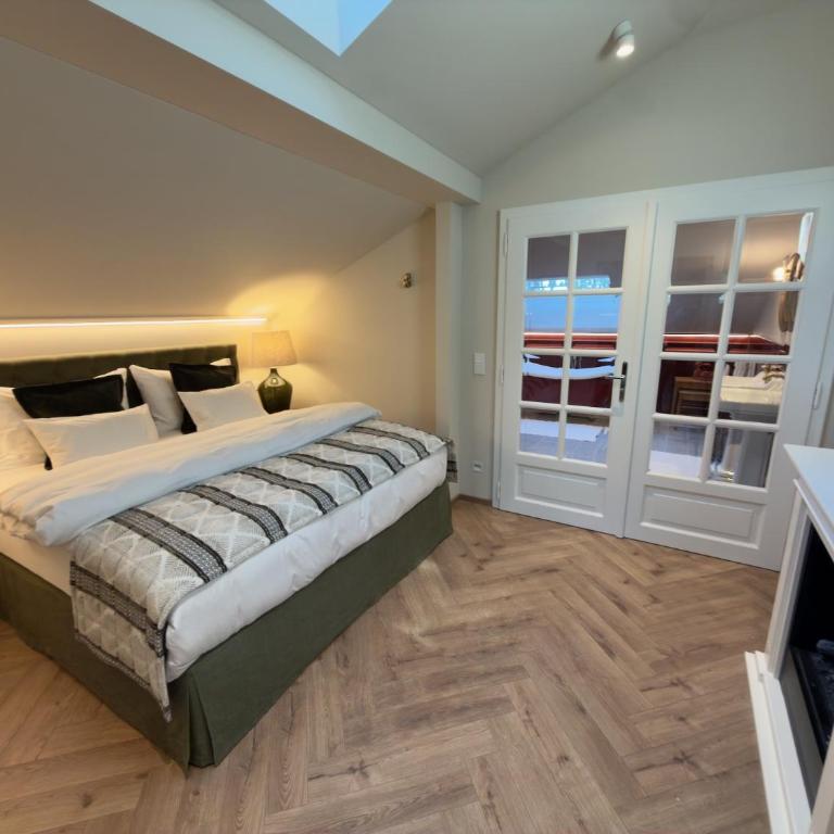 Villa Wickenburg - One-Bedroom Premium Apartment - 2