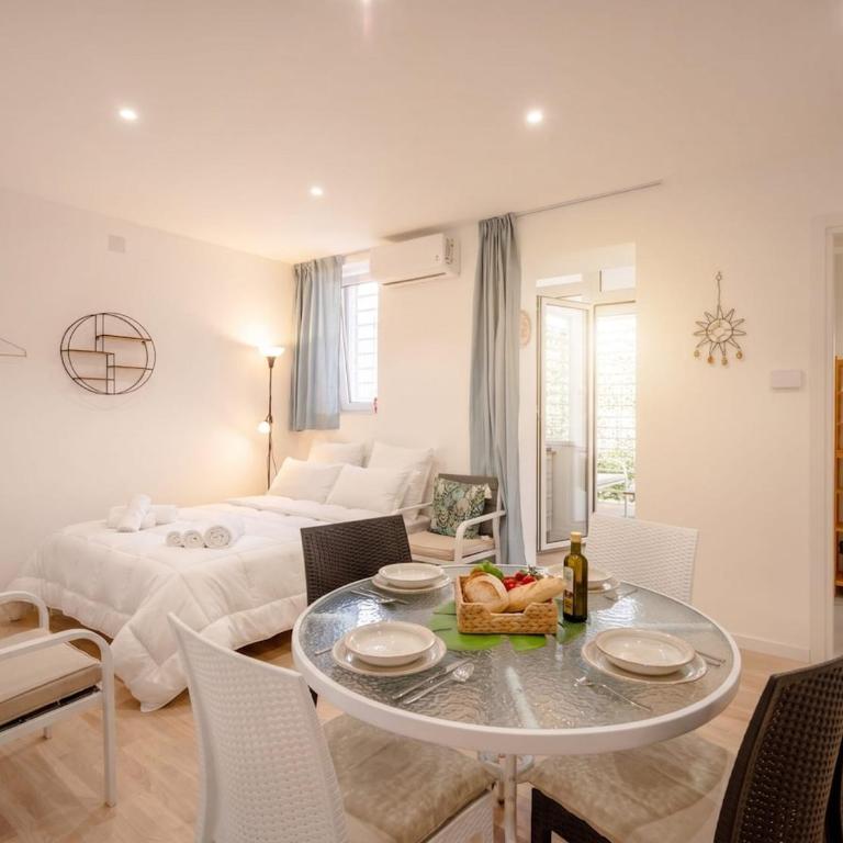 Ravanas Modern Central Apartment - Appartamento con 3 Camere da Letto - 10