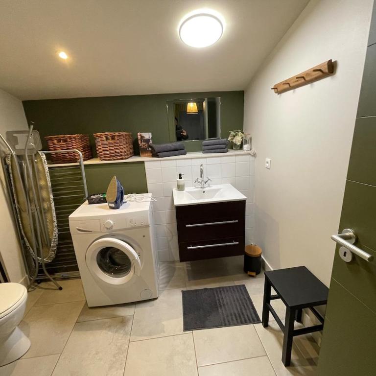 TRES CONFORTABLE DUPLEX au COEUR DE PEZENAS - Appartement 1 Chambre - 22