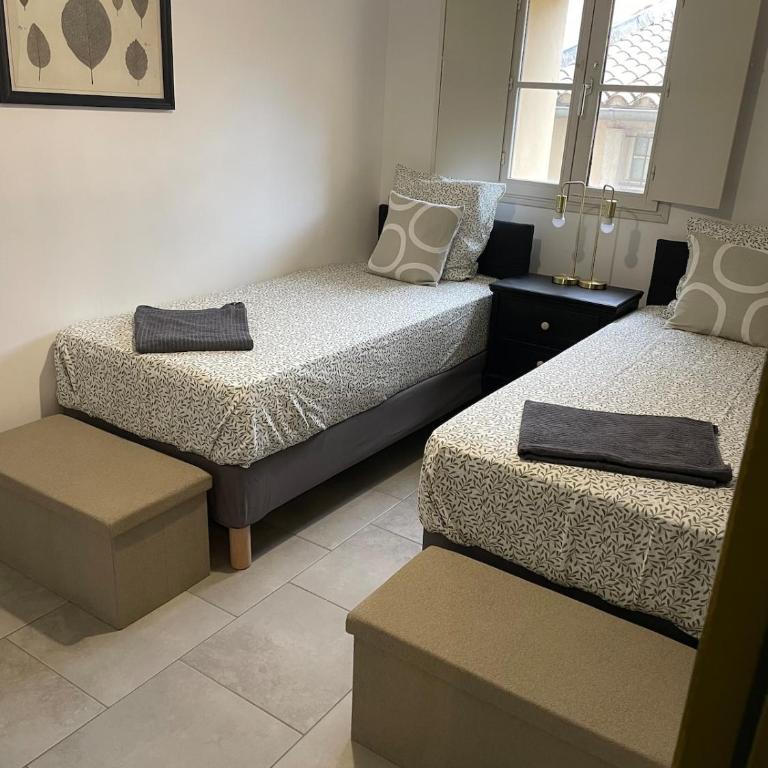 TRES CONFORTABLE DUPLEX au COEUR DE PEZENAS - Appartement 1 Chambre - 32