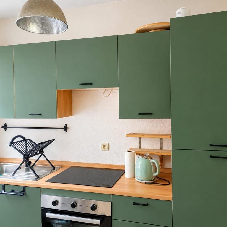 Studio Atelier Bohème vue sur le jardin - Appartement 1 Chambre - 2