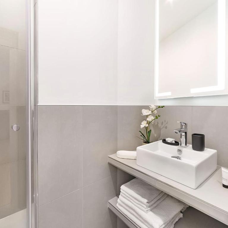Le Prestige Paris - Habitación Familiar - 4