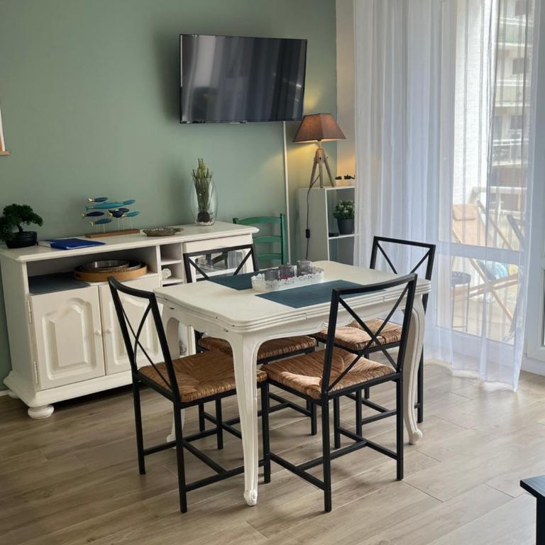 Le Parc plein centre près de la Grande plage - Appartement 2 Chambres - 7