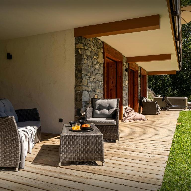 Chalet Sabaroc - OVO Network - Chalet - 38