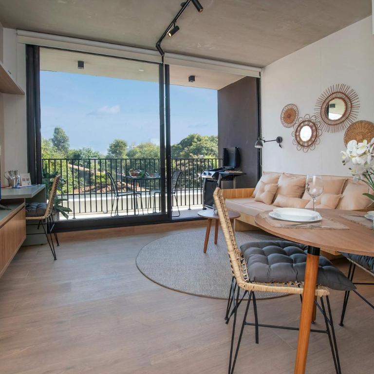 Stylish Hassler One-Bedroom with Pool Gym - Apartamento - 1