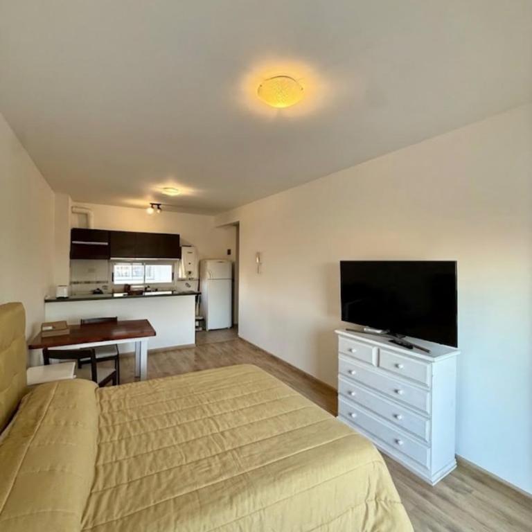 Monoambiente Vista al rio - Zarate centro - Apartamento de 1 dormitorio - 2