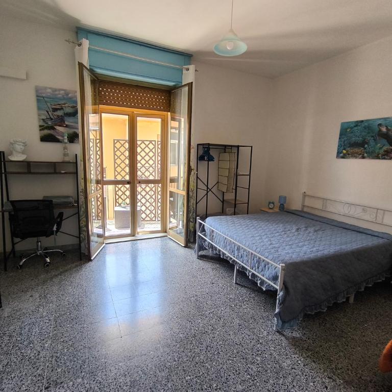 Cerulean Harbour ROOMS - WiFi, AC, 5 minutes from the Beach, Parking, Terrace, Air Conditioning - Chambre Double avec Terrasse - 1