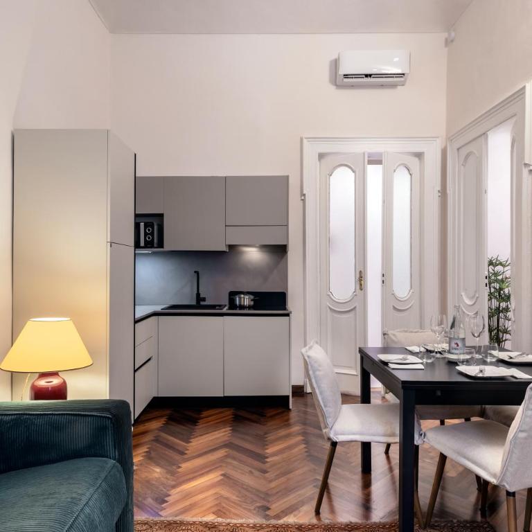 Charme storico nel centro di Torino - Appartamento con 1 Camera da Letto - 3