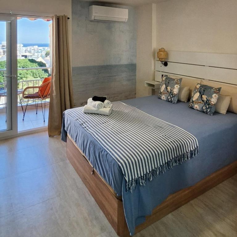 PAX Benalmádena Suites - Monolocale Queen Deluxe - 9