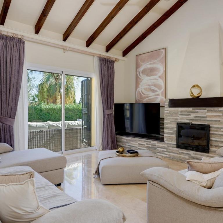 Villa Morera - Beautiful family villa with pool - Villa - 11