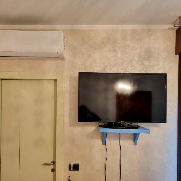 Parma Comfort House - Appartamento con 3 Camere da Letto - 12