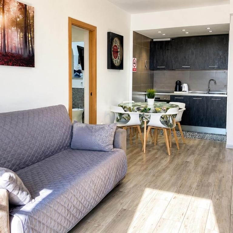 Los Cristianos Colina Pool Apartment - Two-Bedroom Apartment - 8