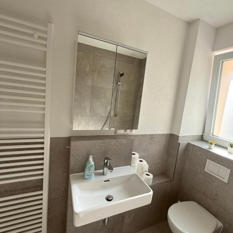 Moderne Altstadtoase im Herzen Würzburgs - Apartment mit 1 Schlafzimmer - 10