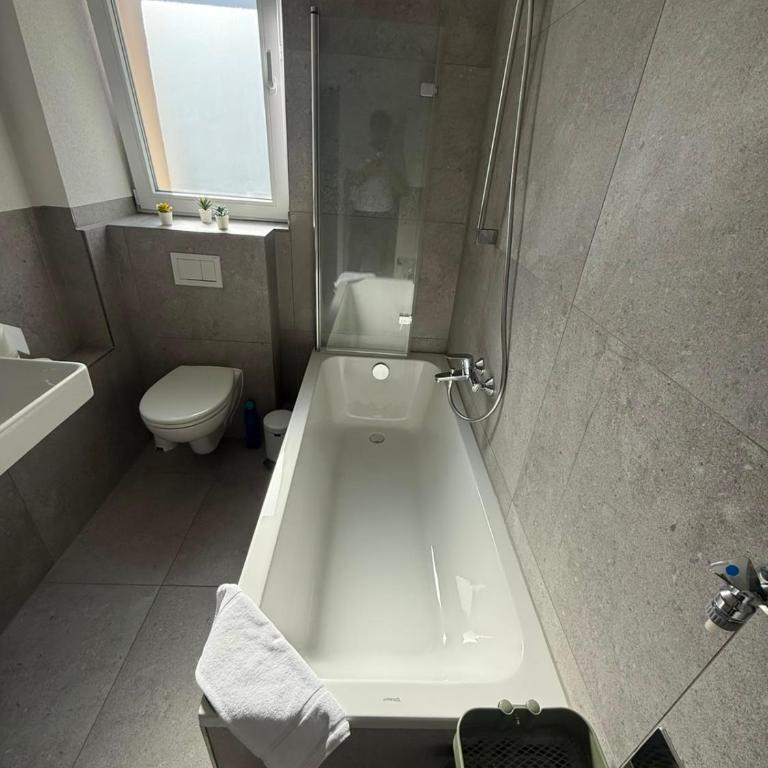 Moderne Altstadtoase im Herzen Würzburgs - Apartment mit 1 Schlafzimmer - 12