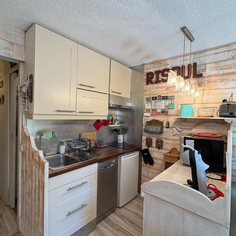 Studio rénové 5 pers - avec balcon - Les Clématites - Risoul 1850 - Appartement - 2
