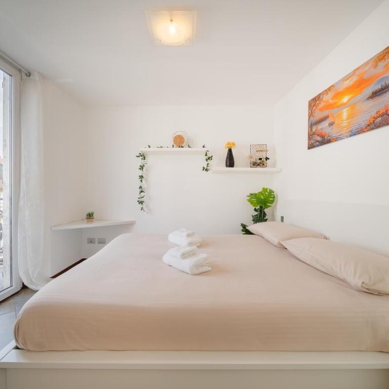 Lake Como View - Suite Lakefront - Station 5', Wifi - Appartamento con 2 Camere da Letto e Vista Lago - 14