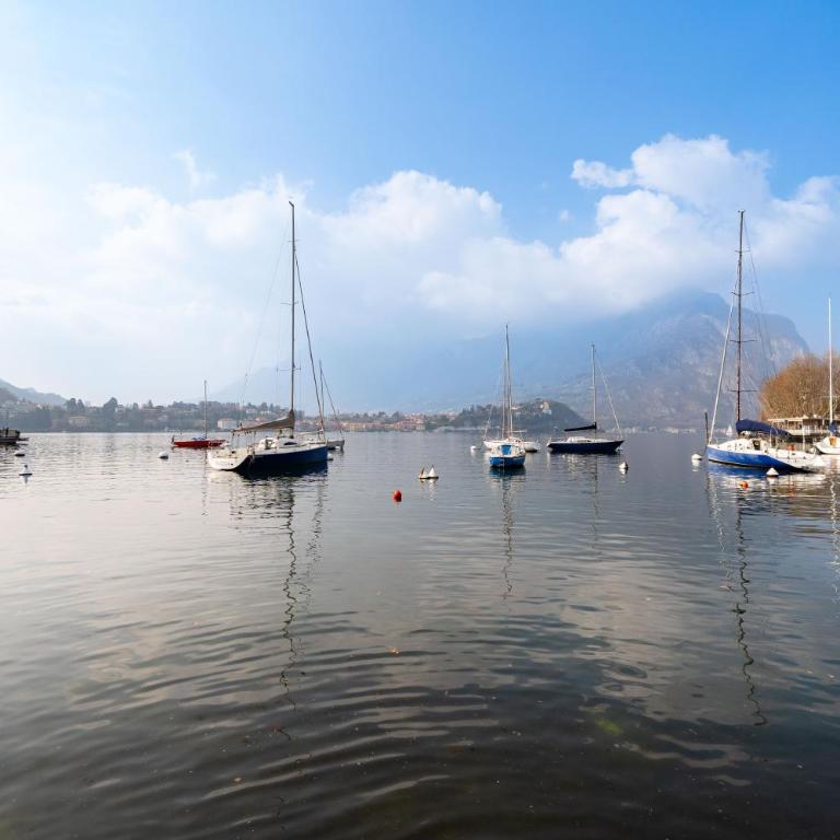 Lake Como View - Suite Lakefront - Station 5', Wifi - Appartamento con 2 Camere da Letto e Vista Lago - 22