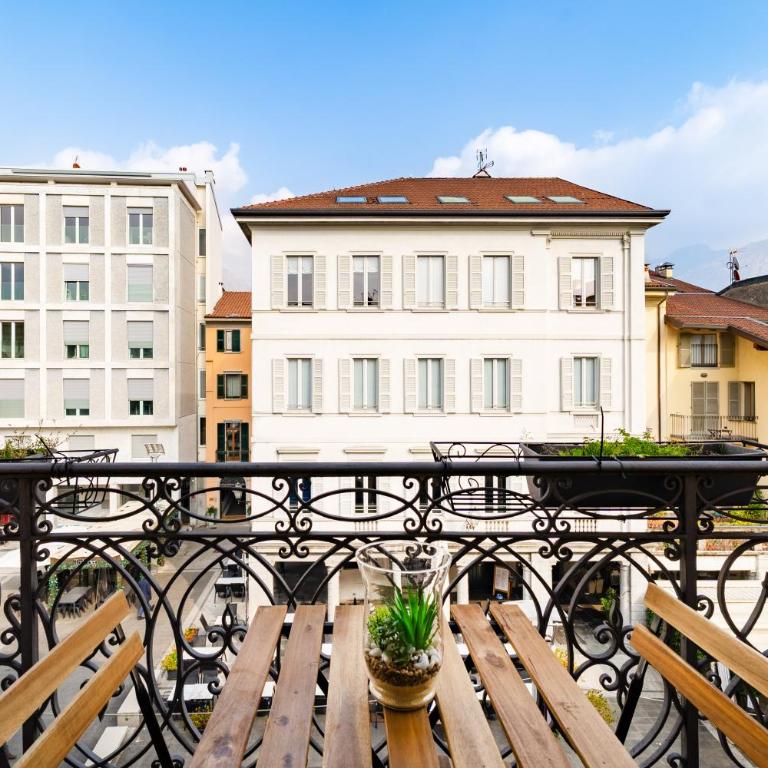 Lake Como View - Suite Lakefront - Station 5', Wifi - Appartamento con 2 Camere da Letto e Vista Lago - 42