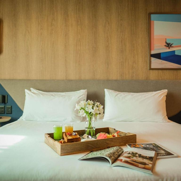 Novotel Mexico City Santa Fe - Suite Executive con 1 cama grande y 1 sofá cama - 5