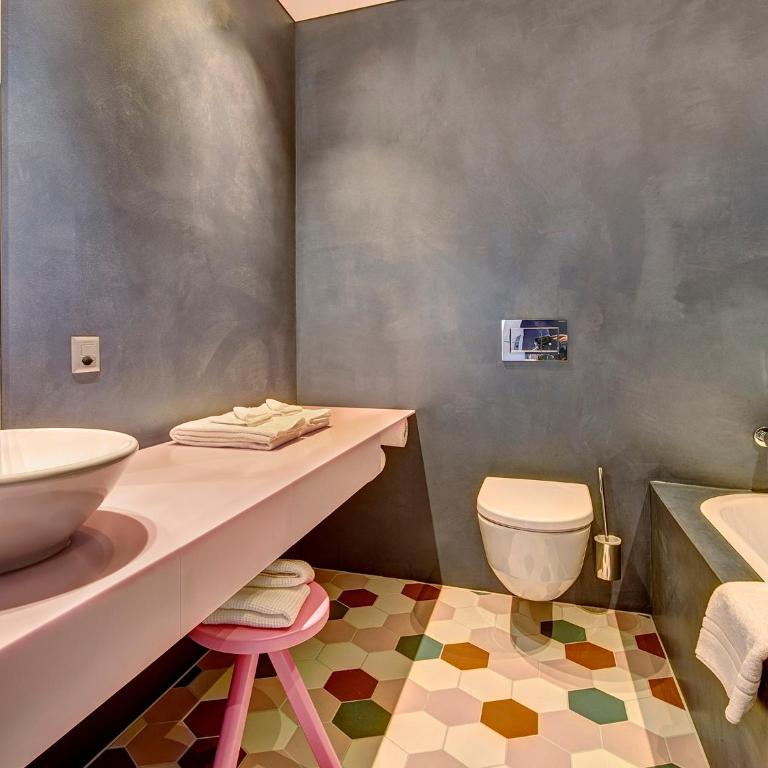 Boutique Hotel Anker - Superior Doppelzimmer mit Balkon - 8
