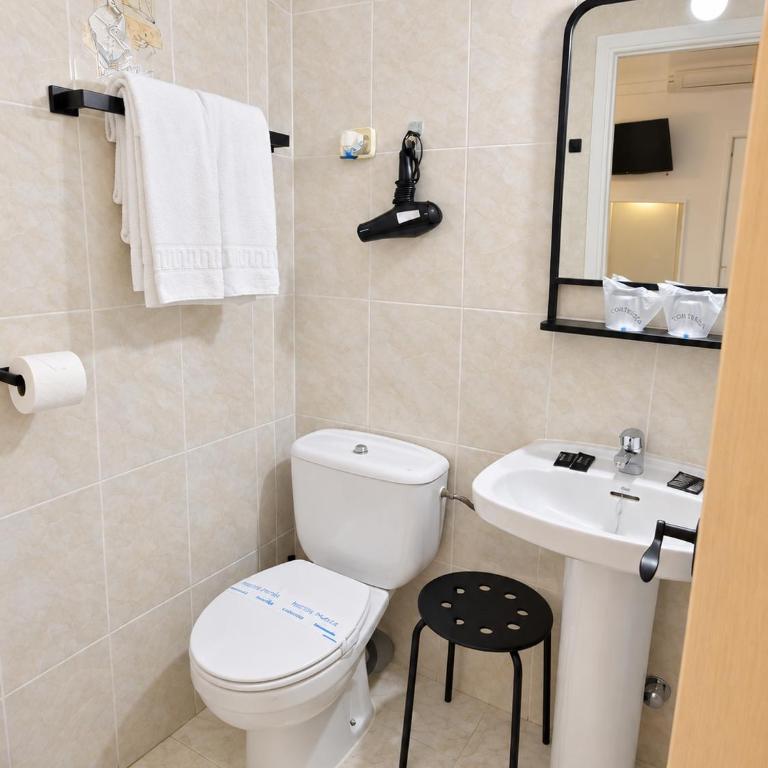 Hostal Prada - Zweibettzimmer - 2