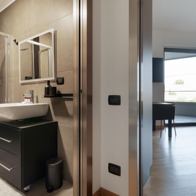 GuestHost - Traiano Comfy and Bright Studio - Estudio - 21