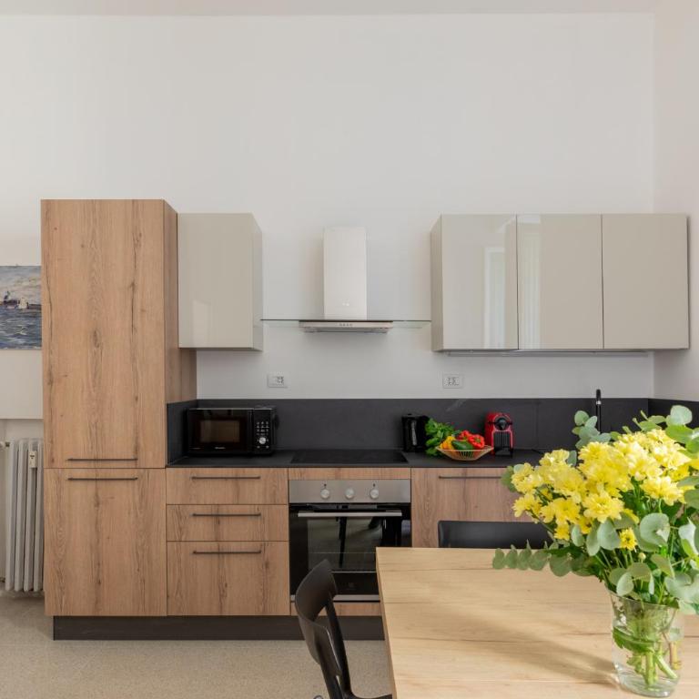 iFlat Elegant Stay in Prati - Appartamento con 2 Camere da Letto - 4