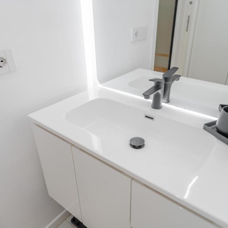 Bright & Modern Loft in the Heart of Turin - Appartamento con 1 Camera da Letto - 43