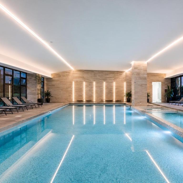 Polanco Condo Heated Pool, Jacuzzi, Near Antara - Apartment - 2